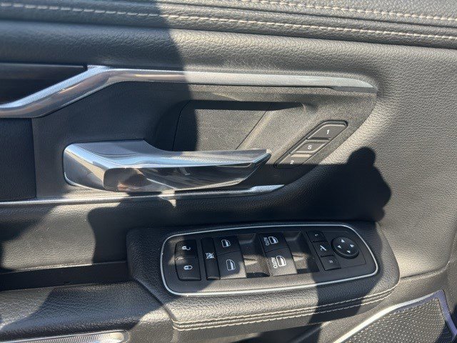 Used 2022 RAM 1500 Laramie image 11