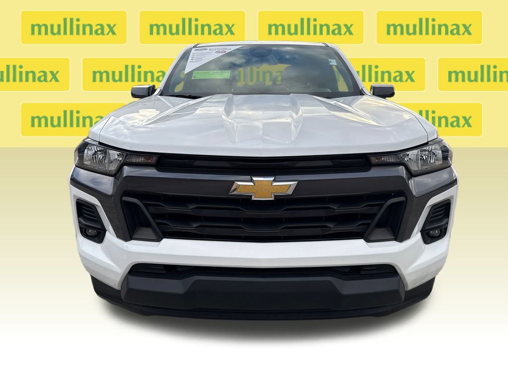 Used 2023 Chevrolet Colorado LT w/ LT Convenience Package image 11