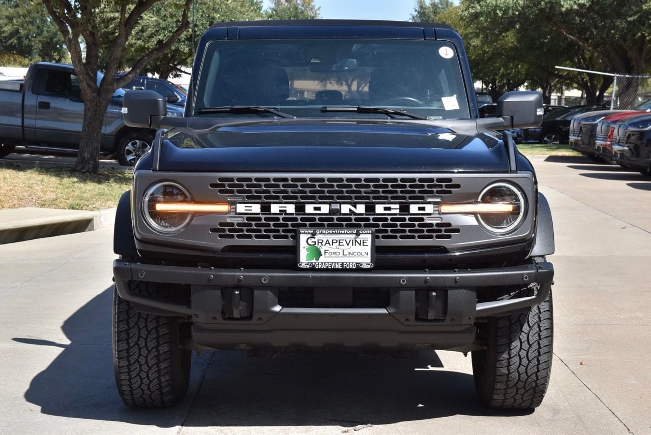 Certified 2022 Ford Bronco Badlands AWD/4WD image 3