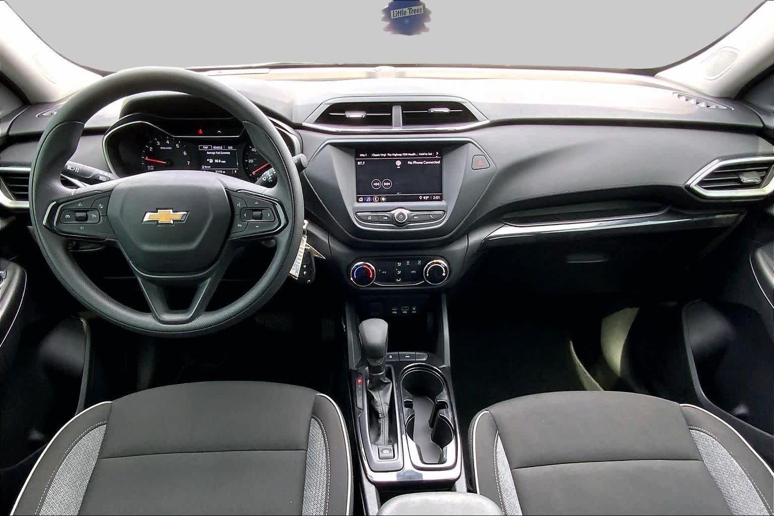 Used 2023 Chevrolet TrailBlazer LS FWD image 14