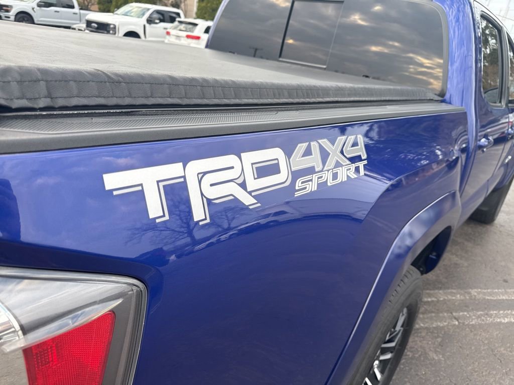 Used 2022 Toyota Tacoma TRD Sport w/ Technology Package AWD/4WD image 43