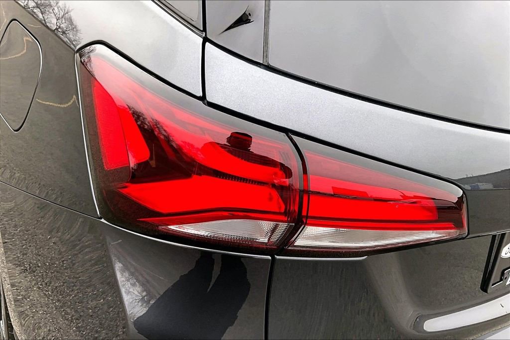 Used 2023 Chevrolet Equinox RS w/ RS Leather Package image 29