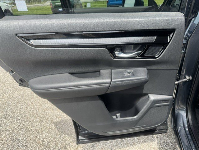 Used 2025 Honda CR-V EX-L image 26