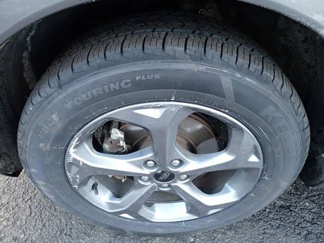 Certified 2024 Ford Escape ST-Line w/ Tech Pack #1 image 9