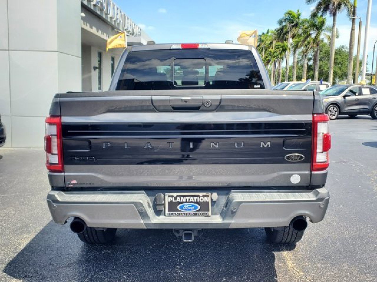 Certified 2023 Ford F150 Platinum w/ Equipment Group 701A High image 3