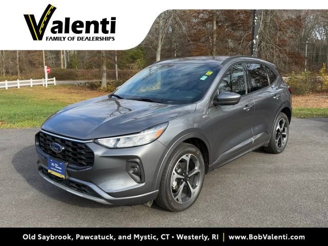 Certified 2023 Ford Escape ST-Line Select w/ Tech Pack #2 AWD/4WD image 7