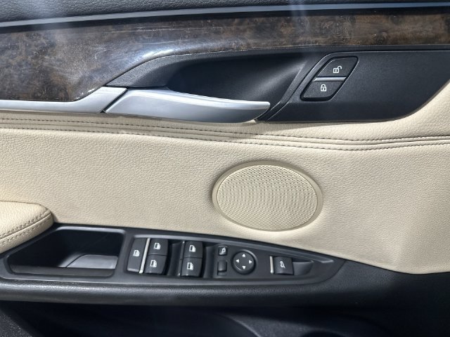 Used 2018 BMW X5 xDrive35i AWD/4WD image 19