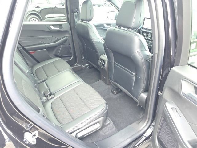 Certified 2023 Ford Escape ST-Line w/ Tech Pack #1 image 30