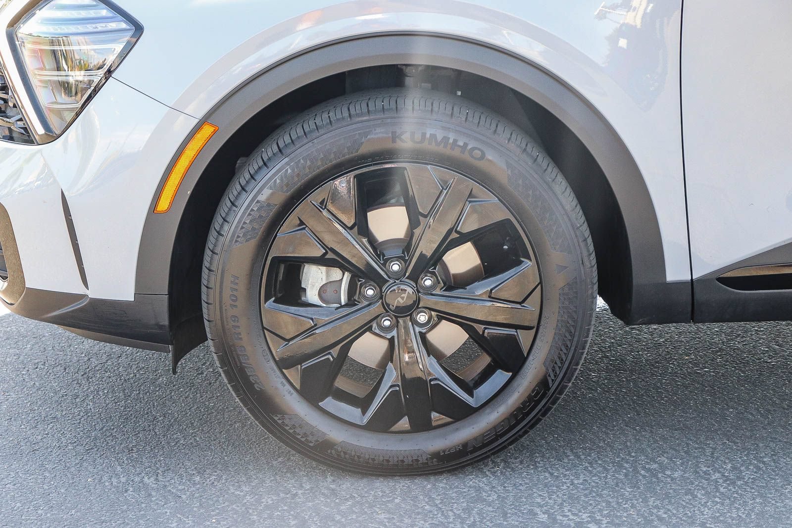 Used 2025 Kia Sportage X-Line w/ Premium Package AWD/4WD image 9