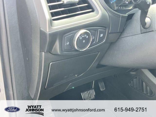 Certified 2022 Ford Edge SE w/ Black Appearance Package image 29