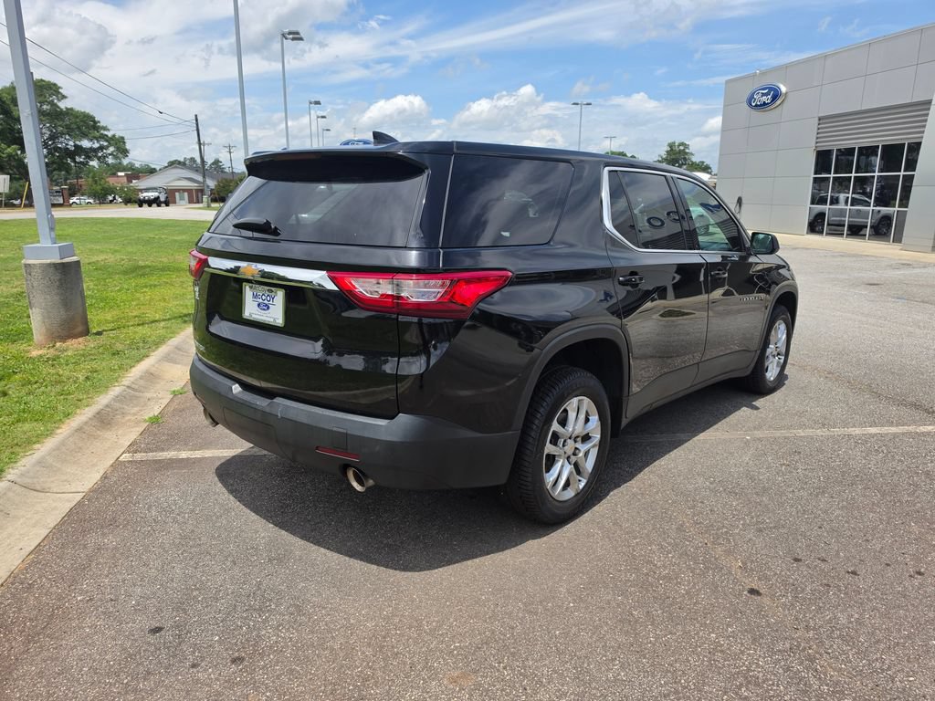 Used 2021 Chevrolet Traverse LS FWD image 5