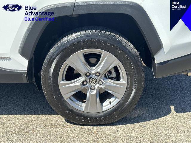 Used 2022 Toyota RAV4 XLE w/ Convenience Package AWD/4WD image 8