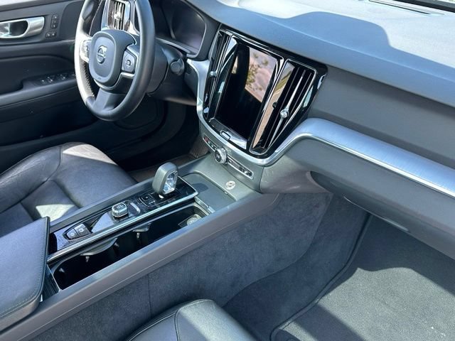 Used 2024 Volvo S60 B5 Core FWD image 9