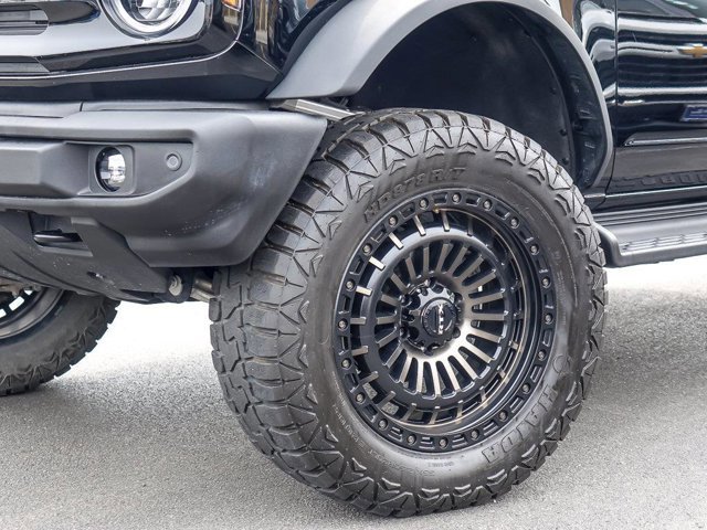 Certified 2025 Ford Bronco Outer Banks AWD/4WD image 4