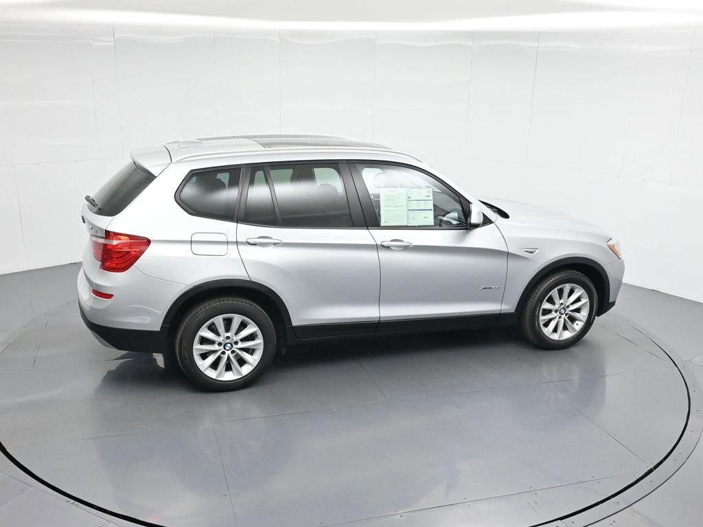 Used 2017 BMW X3 xDrive28i image 14