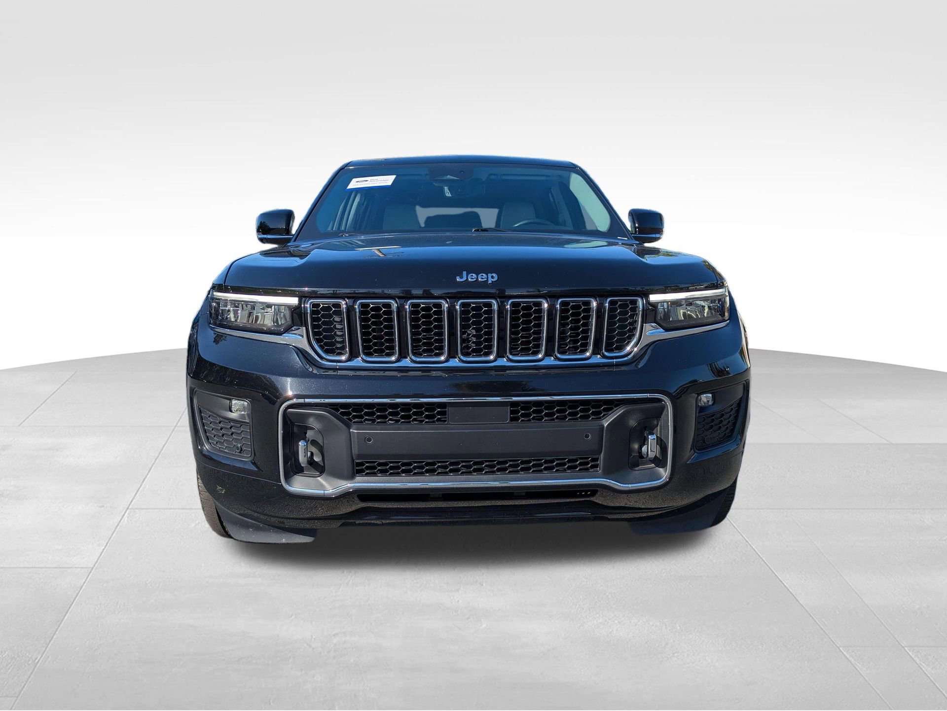 Used 2022 Jeep Grand Cherokee Overland w/ Luxury Tech Group IV image 11