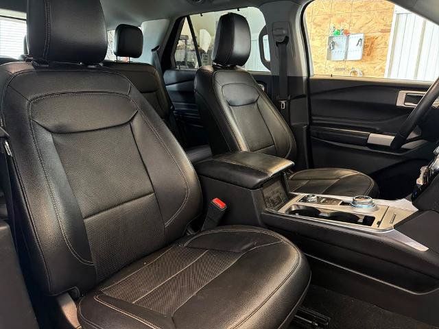 Certified 2023 Ford Explorer Limited AWD/4WD image 25
