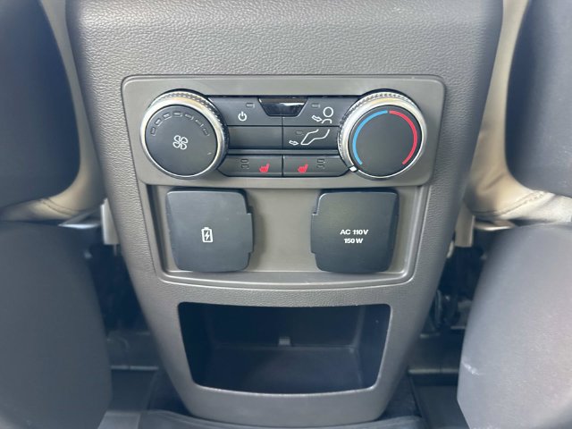 Certified 2020 Ford Explorer Platinum w/ Premium Technology Package AWD/4WD image 18