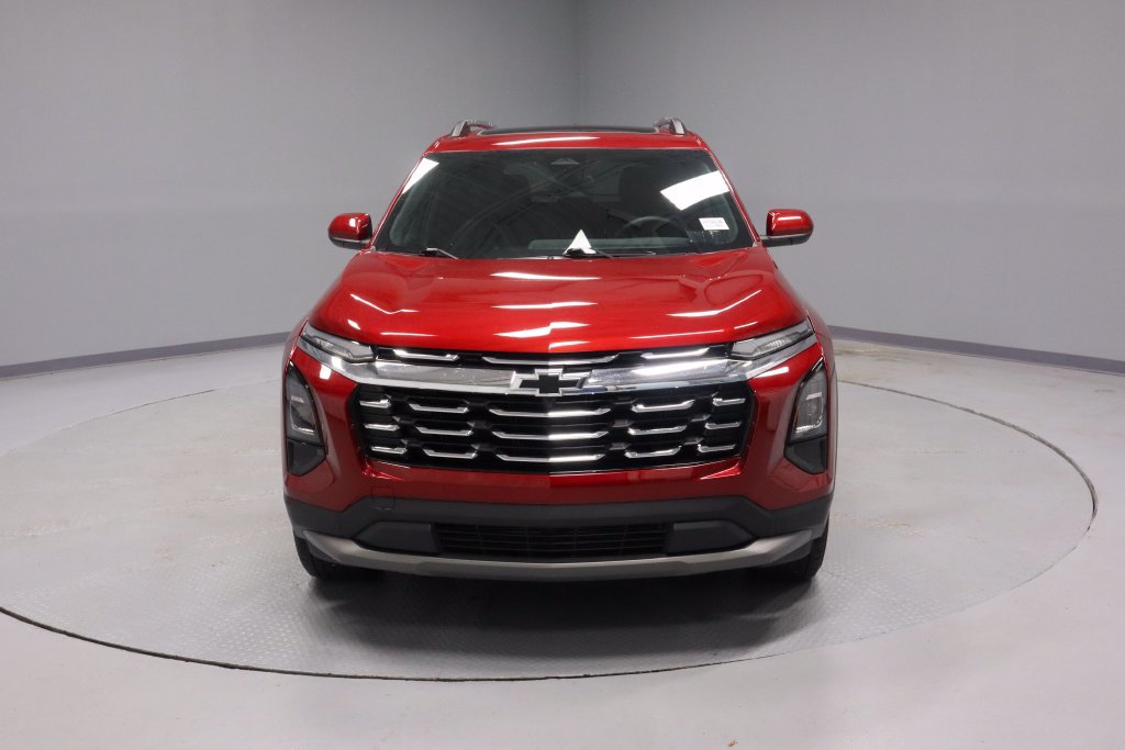 Used 2025 Chevrolet Equinox LT w/ Convenience Package II FWD image 6