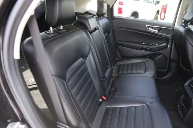 Certified 2019 Ford Edge SEL w/ Equipment Group 201A image 16