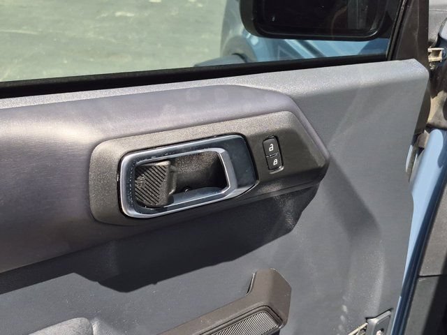 Certified 2025 Ford Bronco Badlands AWD/4WD image 13