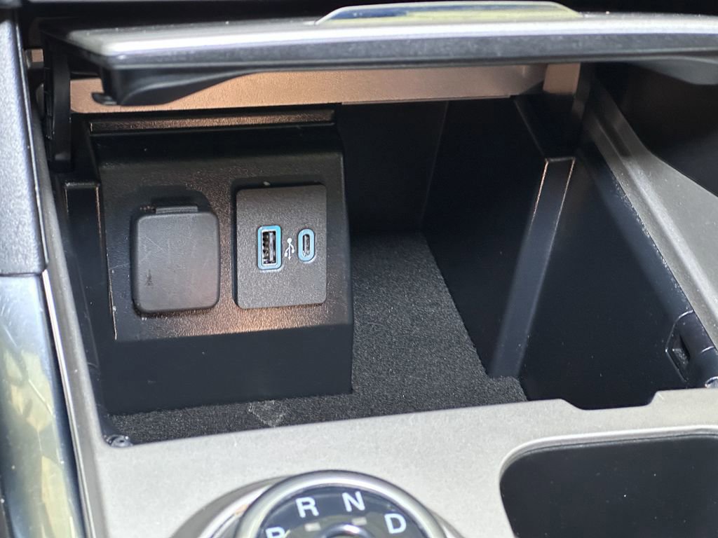 Certified 2022 Ford Explorer XLT w/ Equipment Group 202A image 44