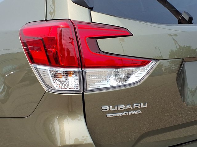 Used 2024 Subaru Forester Limited AWD/4WD image 25