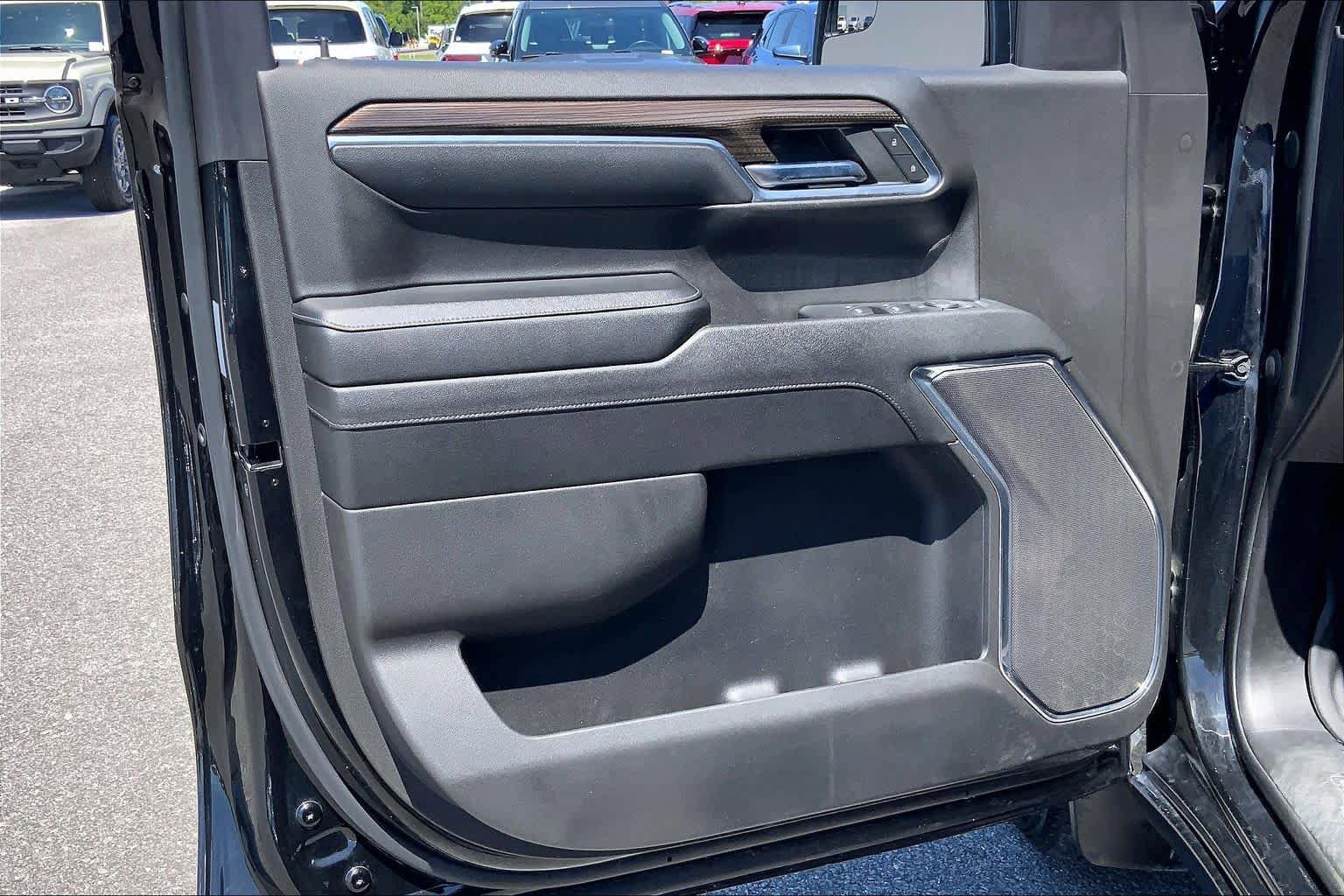 Used 2023 Chevrolet Silverado 1500 LT w/ Protection Package AWD/4WD image 21