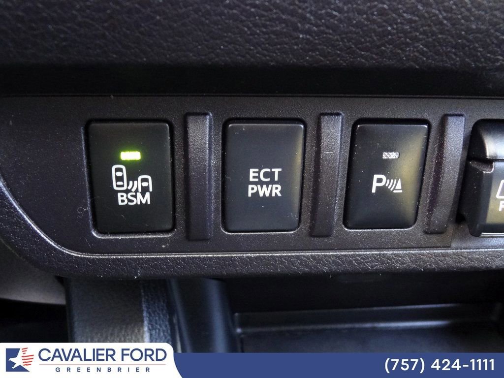 Used 2018 Toyota Tacoma TRD Off-Road image 36