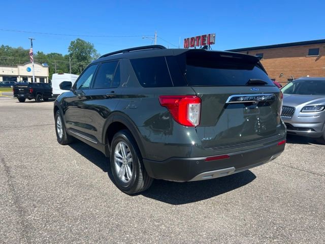 Certified 2023 Ford Explorer XLT w/ Equipment Group 202A AWD/4WD image 5