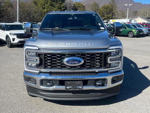 Certified 2023 Ford F350 Lariat w/ Chrome Package image 5