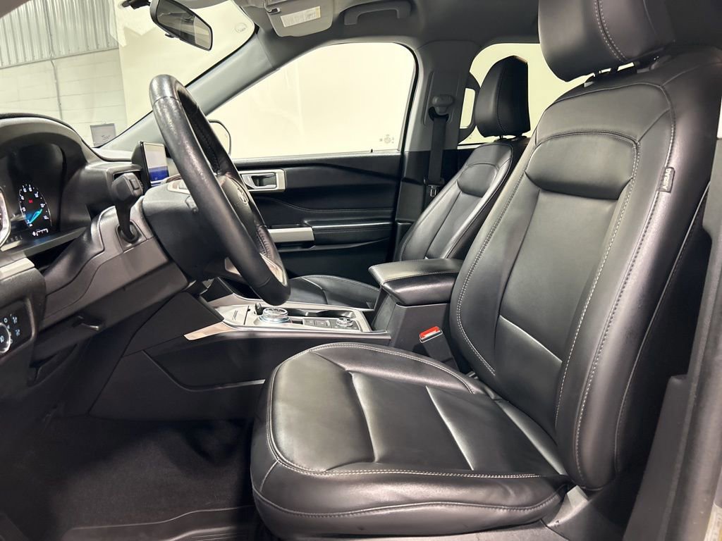 Certified 2023 Ford Explorer XLT w/ Equipment Group 202A image 12