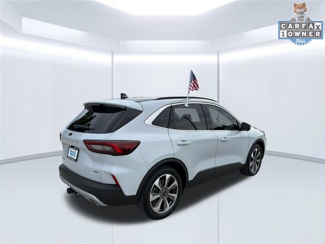Certified 2025 Ford Escape Platinum w/ Premium Technology Package FWD image 11