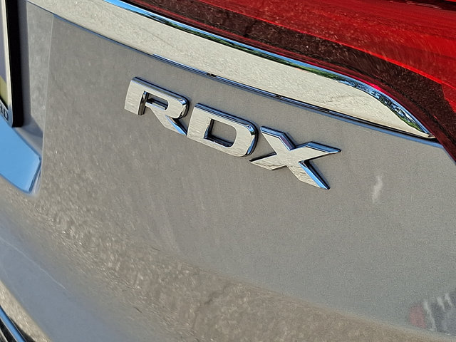 Used 2018 Acura RDX AWD image 16