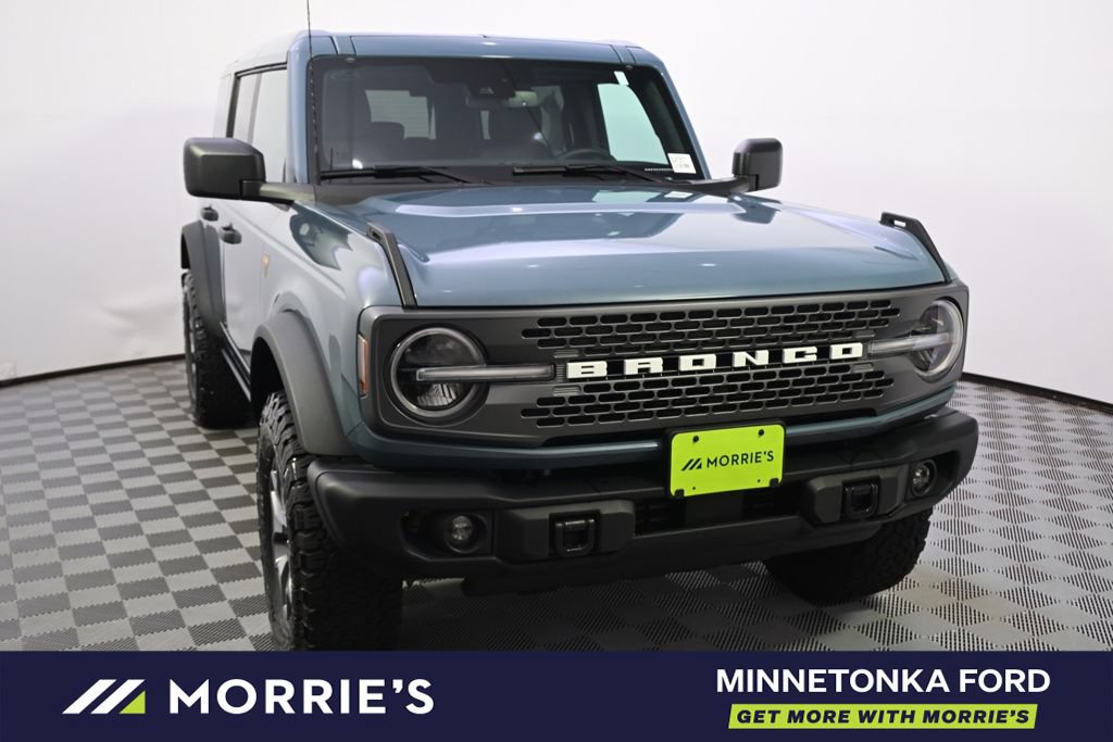 Certified 2025 Ford Bronco Badlands AWD/4WD image 9