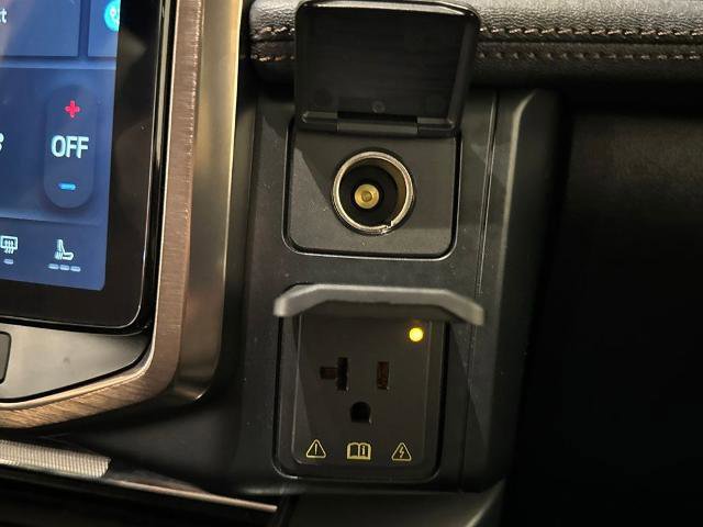 Certified 2025 Ford F150 Lightning Lariat image 31