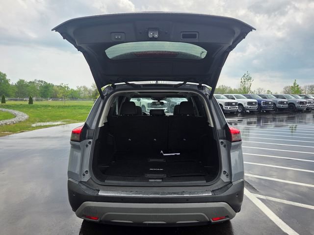 Used 2021 Nissan Rogue SL w/ Premium Package FWD image 11