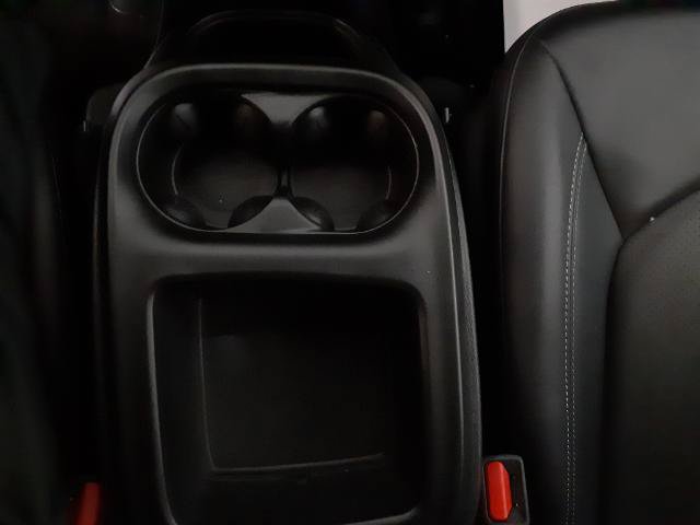 Used 2025 Chrysler Pacifica Select FWD image 23