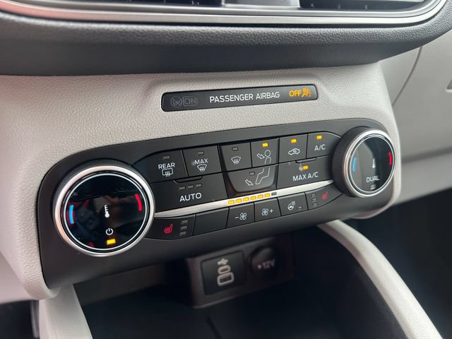 Certified 2024 Ford Escape Active w/ Cold Weather Package FWD image 21