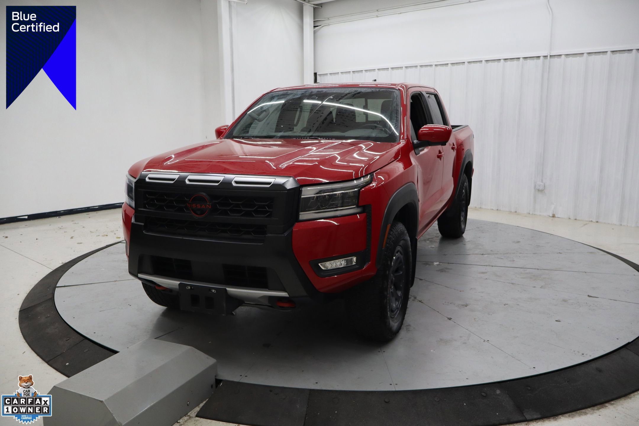 Used 2025 Nissan Frontier PRO-4X w/ Pro Convenience Package image 1