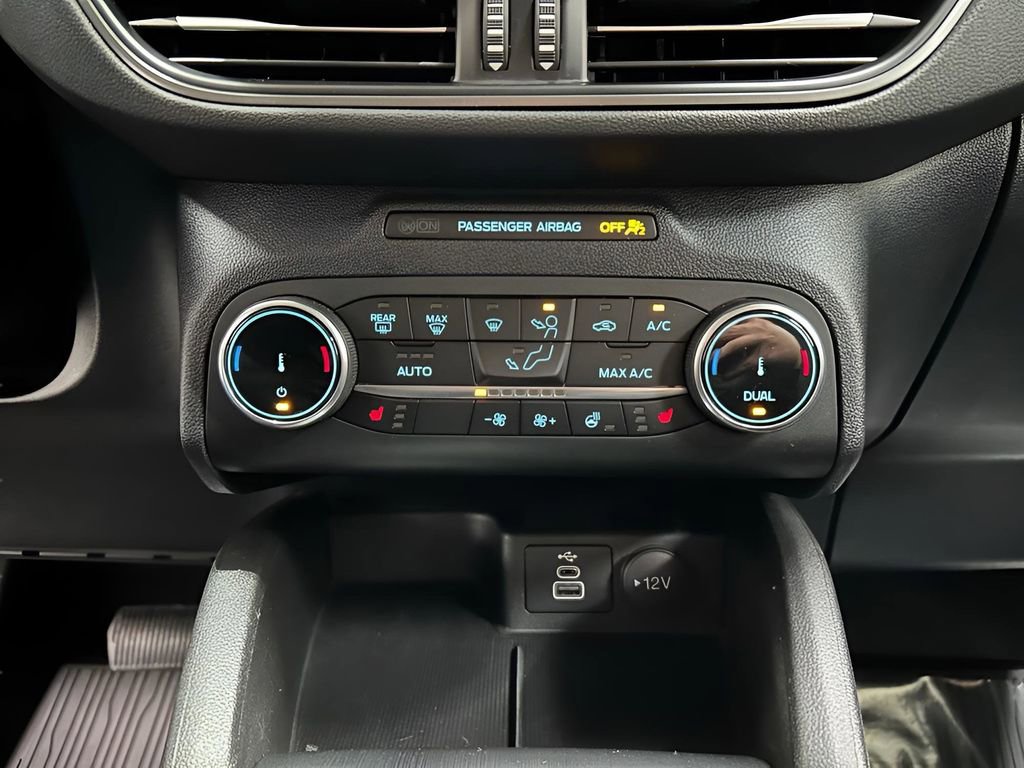 Certified 2024 Ford Escape Active w/ Cold Weather Package FWD image 22