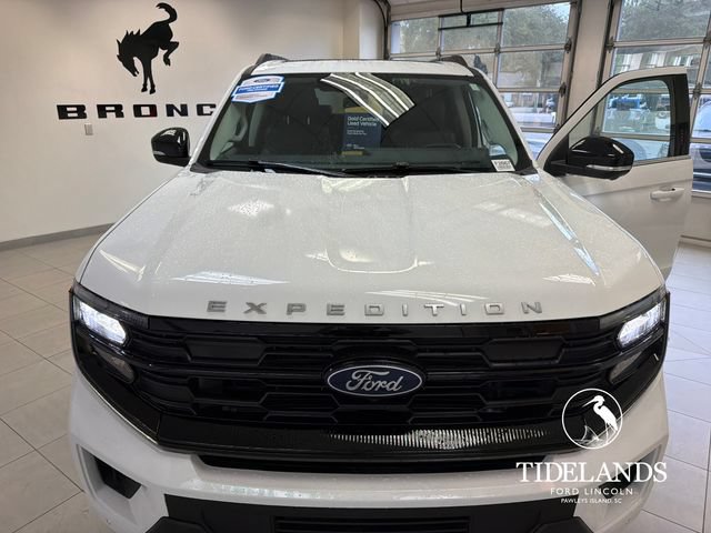 Certified 2025 Ford Expedition Active RWD image 28