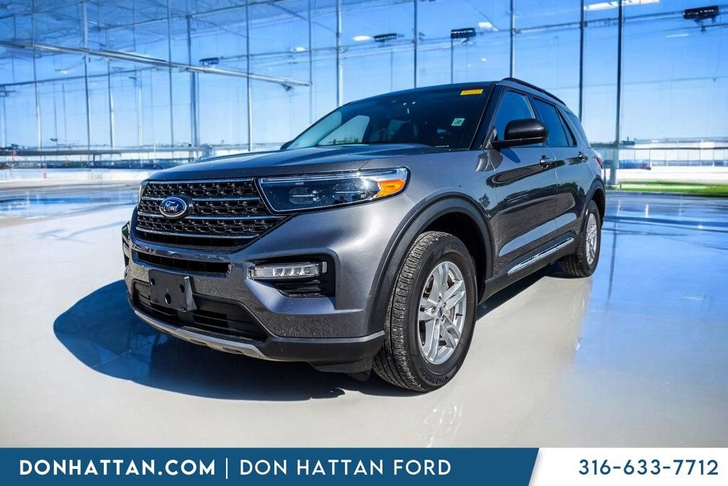 Certified 2022 Ford Explorer XLT w/ Equipment Group 202A AWD/4WD image 31