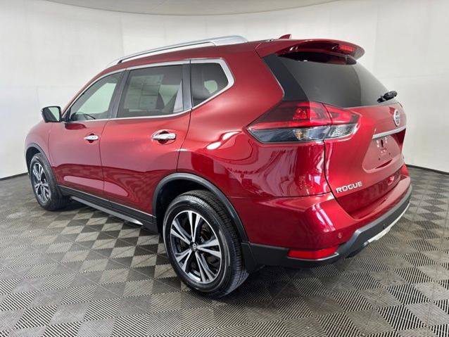 Used 2020 Nissan Rogue SV w/ Premium Package AWD/4WD image 6