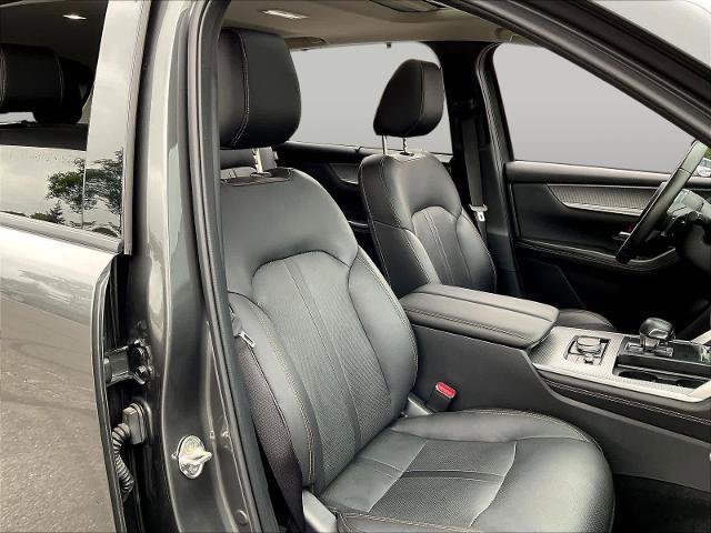 Used 2024 MAZDA CX-90 3.3 Turbo w/ Preferred Plus AWD/4WD image 32