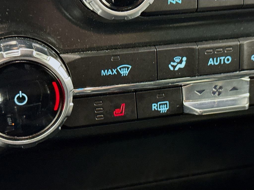 Certified 2022 Ford F150 XLT w/ Equipment Group 302A High image 19