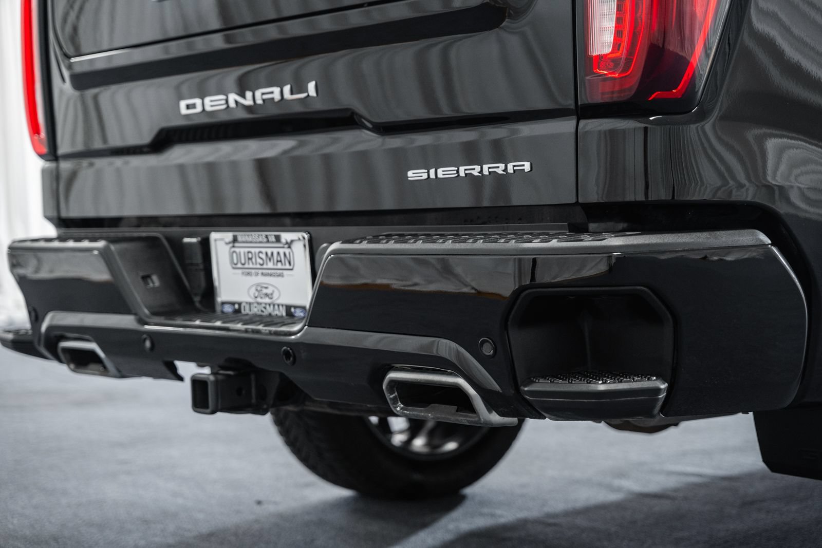 Used 2023 GMC Sierra 1500 Denali Ultimate AWD/4WD image 7