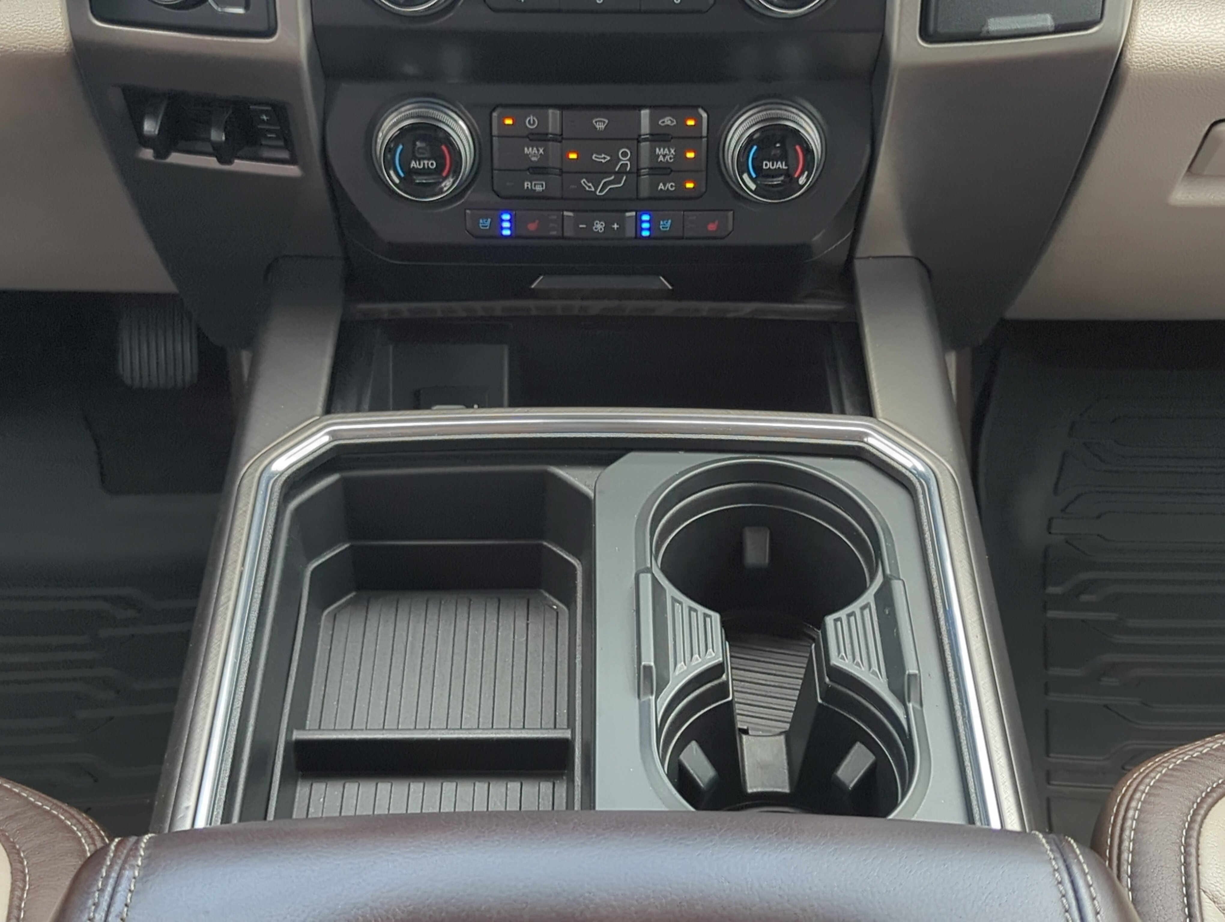 Certified 2019 Ford F250 Limited AWD/4WD image 17