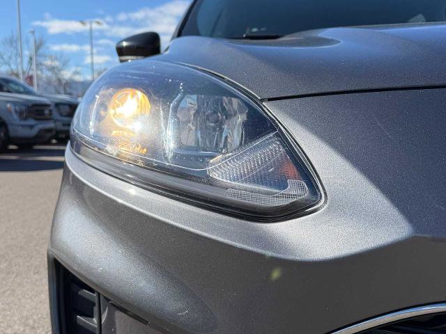 Certified 2021 Ford Escape SE w/ SE Sport Appearance Package image 3