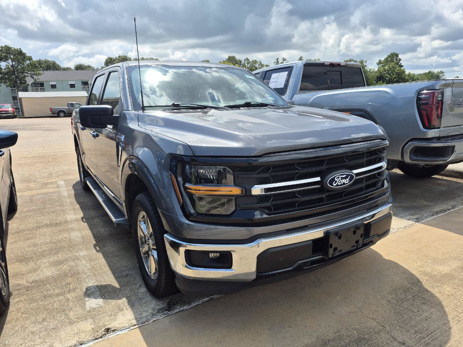 Certified 2025 Ford F150 XLT w/ Equipment Group 301A Standard RWD image 2